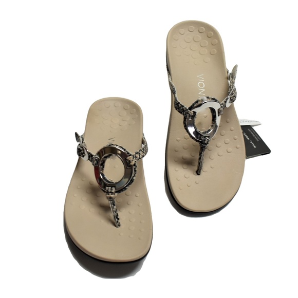 vionic karina thong sandal